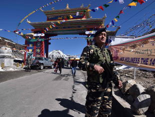 ಅರುಣಾಚಲ ಪ್ರದೇಶದ ಸ್ಥಳಗಳ ಮರುನಾಮಕರಣ ಚೀನಾದ ತಿಕ್ಕಲು ನಡೆ : ಸ್ಥಳೀಯ ಮುಖಂಡರ ಖಂಡನೆ