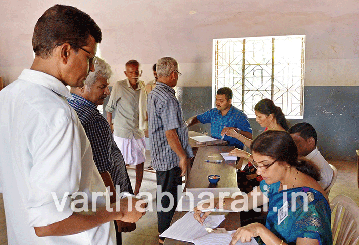 ​ಪುತ್ತೂರು ಎಪಿಎಂಸಿ: ಶೇ. 43.96 ಮತದಾನ