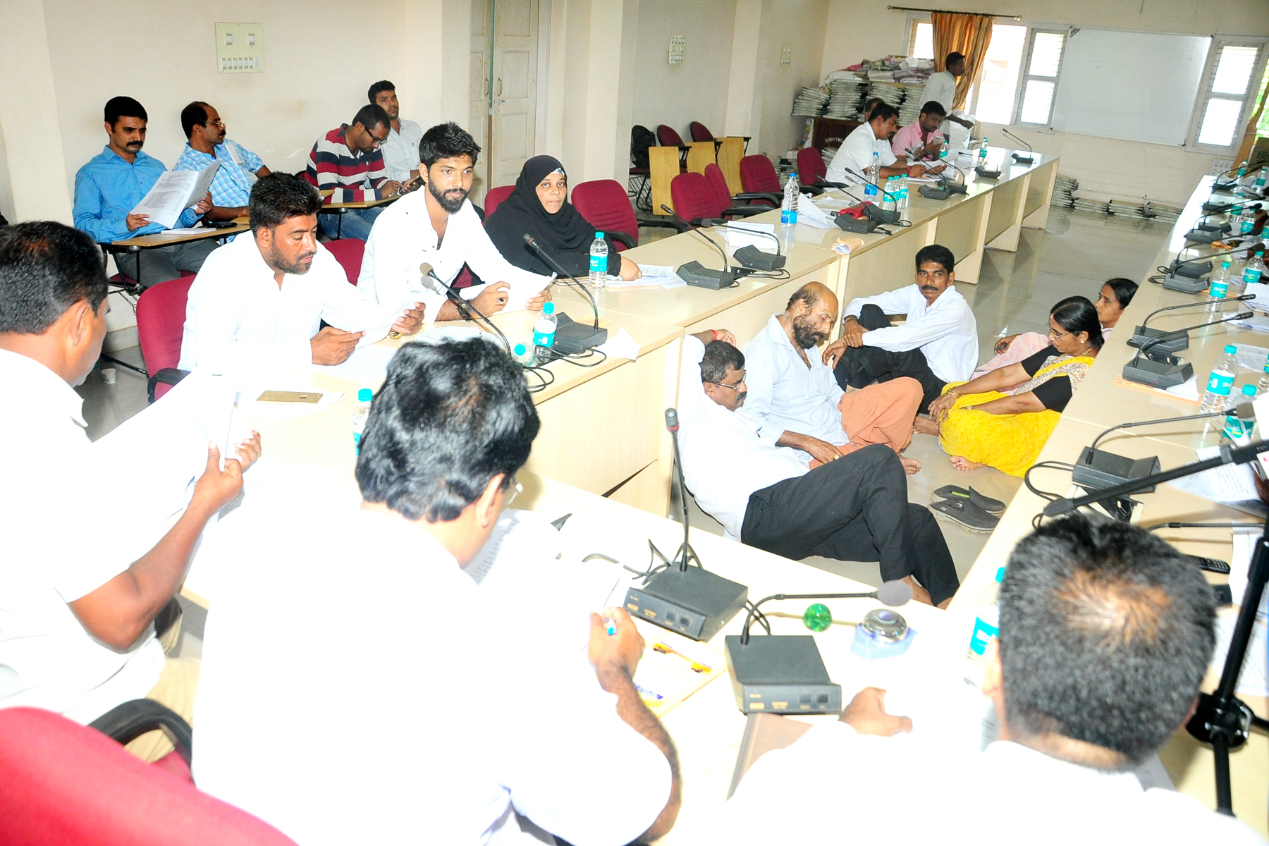 ಬಂಟ್ವಾಳ ಪುರಸಭಾ ಬಜೆಟ್‌ನ ಹಣಕಾಸಿನ ಅಂಕಿ ಅಂಶದಲ್ಲಿ ಲೋಪದೋಷ : ಬಿಜೆಪಿ ಸದಸ್ಯರಿಂದ ಧರಣಿ.