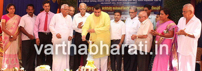 ಕರ್ನಾಟಕ ರಾಜ್ಯ ಮಾದರಿಯಲ್ಲಿ 2020ಕ್ಕೆ ಇಂಧನ ಸ್ವತಂತ್ರ್ಯ ಭಾರತ ನಿರ್ಮಾಣ: ಪ್ರೊ.ಹಂದೆ