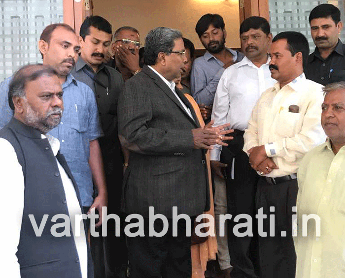 ದುಬೈಗೆ ತೆರಳಿದ ಸಿಎಂ ಸಿದ್ದರಾಮಯ್ಯ