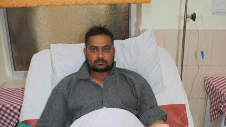 ಕುಪ್ವಾರ ದಾಳಿ:  ಇಬ್ಬರು ಉಗ್ರರನ್ನು ಕೊಂದು , ಹಲವು ಯೋಧರ ಪ್ರಾಣ ಕಾಪಾಡಿದ ಸೈನಿಕ