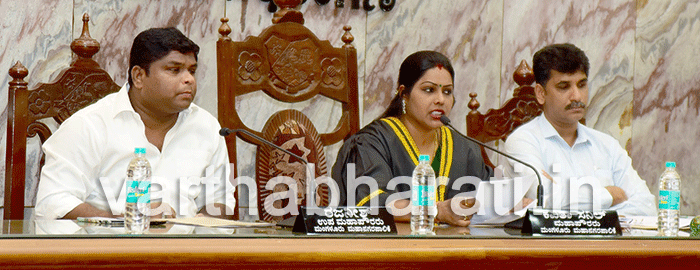 ದಾಖಲೆ ಸರಿಯಿದ್ದಲ್ಲಿ 1 ವಾರದಲ್ಲಿ ಮನೆ ನಿರ್ಮಾಣ ಪರವಾನಿಗೆ: ಮೇಯರ್ ಕವಿತಾ ಸನಿಲ್