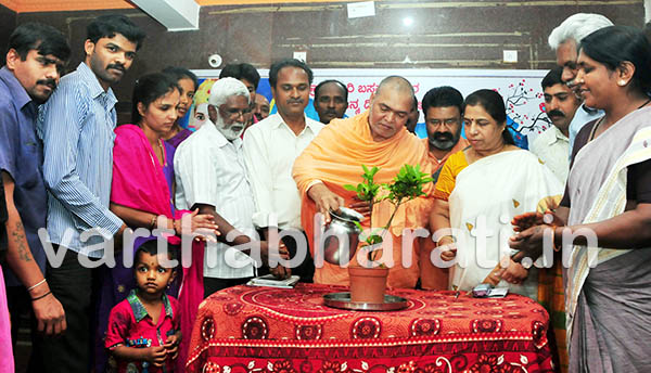 ಅಂತರ್ಜಾತಿ ವಿವಾಹಿತರ ನೆರವಿಗೆ ನಿಧಿ : ನಿಡುಮಾಮಿಡಿ ಸ್ವಾಮಿ ಸಲಹೆ