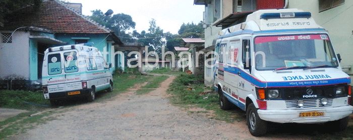 ಆಸ್ಪತ್ರೆಯಲ್ಲಿ ವೈದ್ಯರಿಲ್ಲ, ಎರಡು ಆಂಬುಲೆನ್ಸ್‌ಗಳಿದ್ದರೂ ಚಾಲಕರಿಲ್ಲ: ಇದ್ದೂ ಇಲ್ಲದಂತಾದ ಸೌಲಭ್ಯ