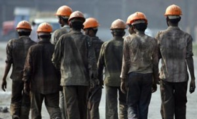 ಕೇಂದ್ರ ಸರಕಾರ ಕಾರ್ಮಿಕರನ್ನು ಸಂಕಷ್ಟಕ್ಕೆ ದೂಡಿದೆ: ಕೆ.ವರದರಾಜನ್