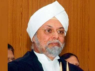 ಚುನಾವಣಾ ಭರವಸೆ ಈಡೇರಿಸಲು ವಿಫಲವಾದರೆ ಪಕ್ಷಗಳನ್ನು ಹೊಣೆಗಾರರನ್ನಾಗಿಸಬೇಕು: ನ್ಯಾ. ಖೇಹರ್