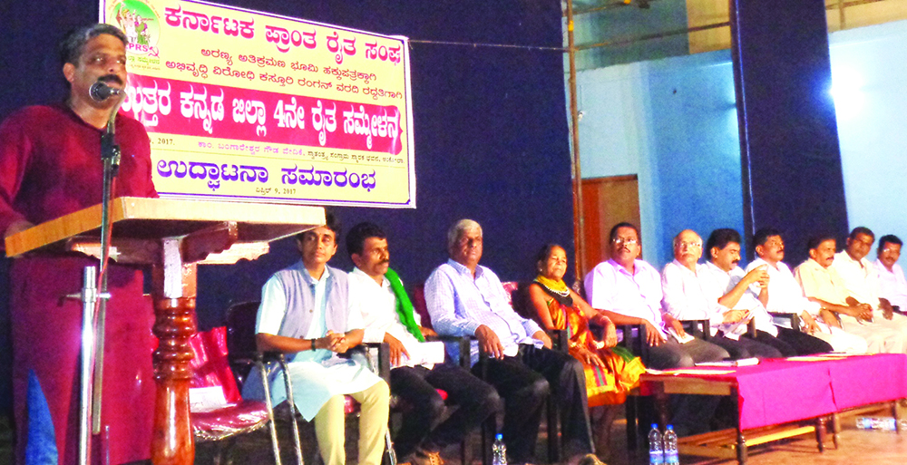 ಪ್ರಧಾನಿ ಮೋದಿಯಿಂದ ರೈತರಿಗೆ ಸುಳ್ಳು ಭರವಸೆ: ಡಾ. ವಿಜು ಕೃಷ್ಣನ್ ಆರೋಪ