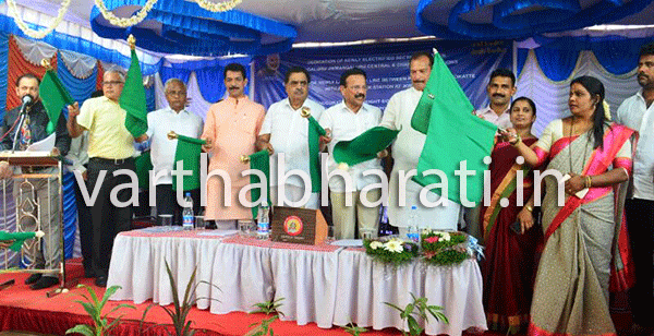 ‘ಕುಡ್ಲ ಎಕ್ಸ್‌ಪ್ರೆಸ್’ ರೈಲು ಸಂಚಾರಕ್ಕೆ ಚಾಲನೆ