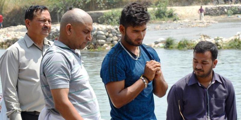 ತಂದೆಯ ಸಾವಿನ ದು:ಖದಲ್ಲೂ ಅರ್ಧಶತಕ ಸಿಡಿಸಿದ ಪಂತ್