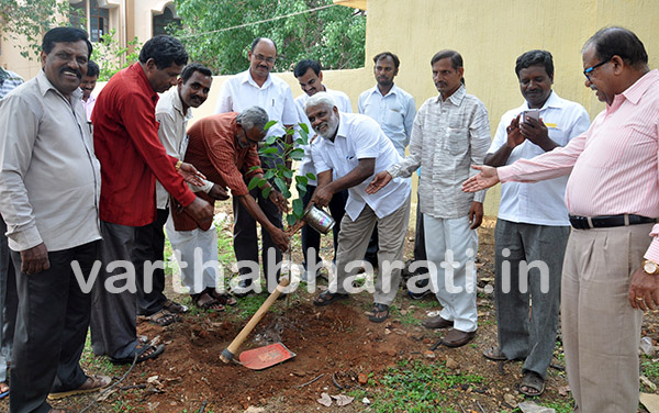 ಜಗತ್ತಿಗೆ ಬುದ್ದನ ಕಣ್ಣು ಬರಬೇಕಿದೆ- ಕೆ.ಬಿ.ಸಿದ್ದಯ್ಯ