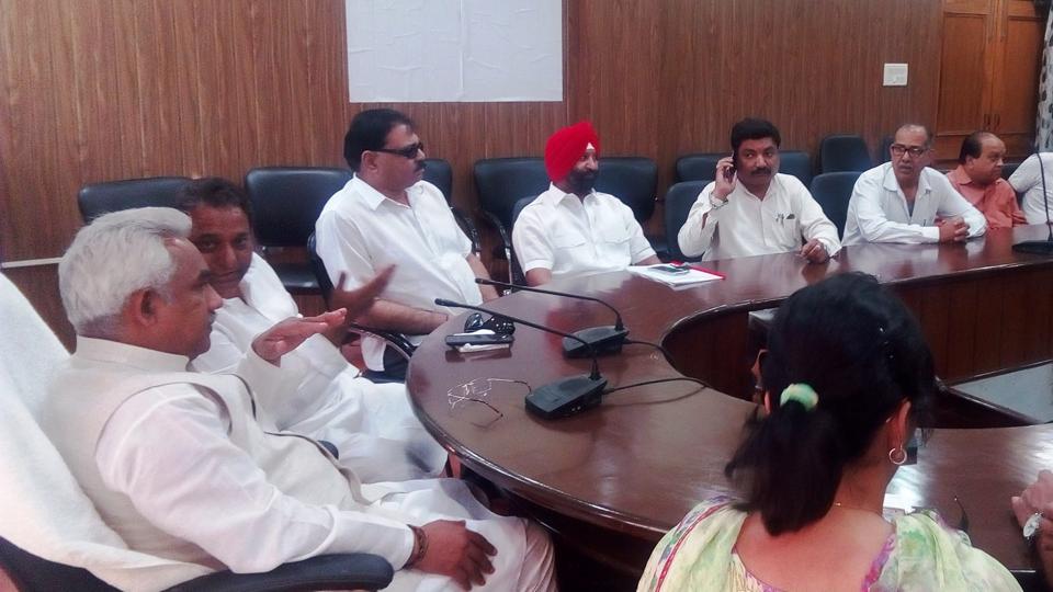 ಡೆಹ್ರಾಡೂನ್‌ನಲ್ಲಿ ಬಹಿರಂಗ ಮಾಂಸ ಮಾರಾಟಕ್ಕೆ ನಿಷೇಧ