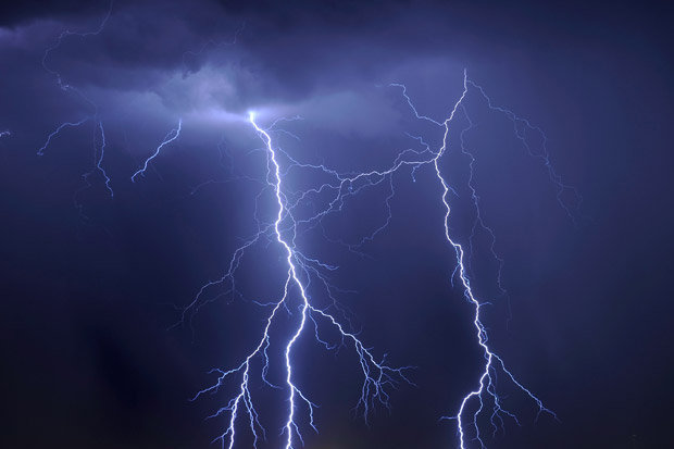 ಸಿಡಿಲು ಬಡಿದು ಮಹಿಳೆ ಮೃತ್ಯು