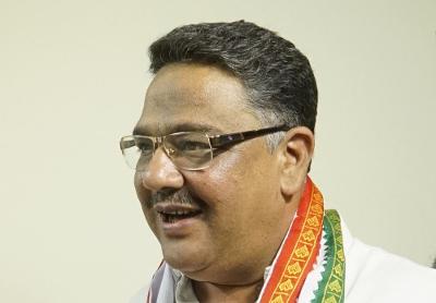 ಹೋಬಳಿಗೊಂದು ಆದರ್ಶ ಶಾಲೆ: ಶಿಕ್ಷಣ ಸಚಿವ ತನ್ವೀರ್ ಸೇಠ್