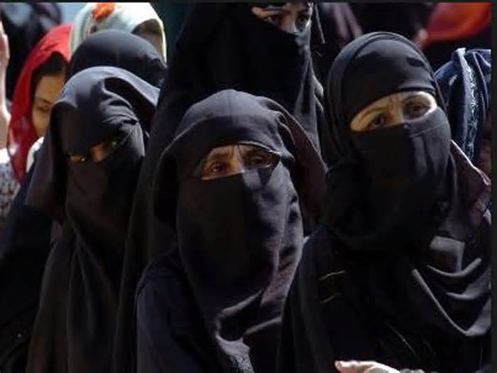 ತ್ರಿವಳಿ ತಲಾಖ್ ಅಸ್ತಿತ್ವ ಕಳೆದುಕೊಳ್ಳುತ್ತಿರುವ ಪದ್ದತಿ : ಎಐಎಂಪಿಎಲ್‌ಬಿ