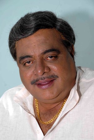 ಕಲಾಪಕ್ಕೆ ಗೈರು: ಅಂಬರೀಶ್‌ಗೆ ನೋಟಿಸ್