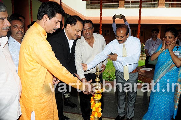 ಮೆಕ್-ಟೆಕ್ ಗ್ಯಾರೇಜ್, ಸ್ಟಾರ್ಟ್‌ ಅಫ್ಸ್ ಸಹ್ಯಾದ್ರಿ ಉದ್ಘಾಟನೆ