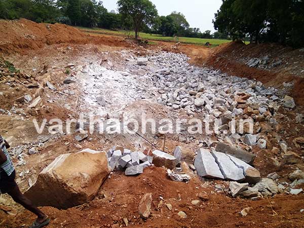 ಬಂಡೀಪುರ ಅರಣ್ಯ ಪ್ರದೇಶಲ್ಲಿ ಅಕ್ರಮ ಗಣಿಗಾರಿಕೆ: ಆರೋಪ