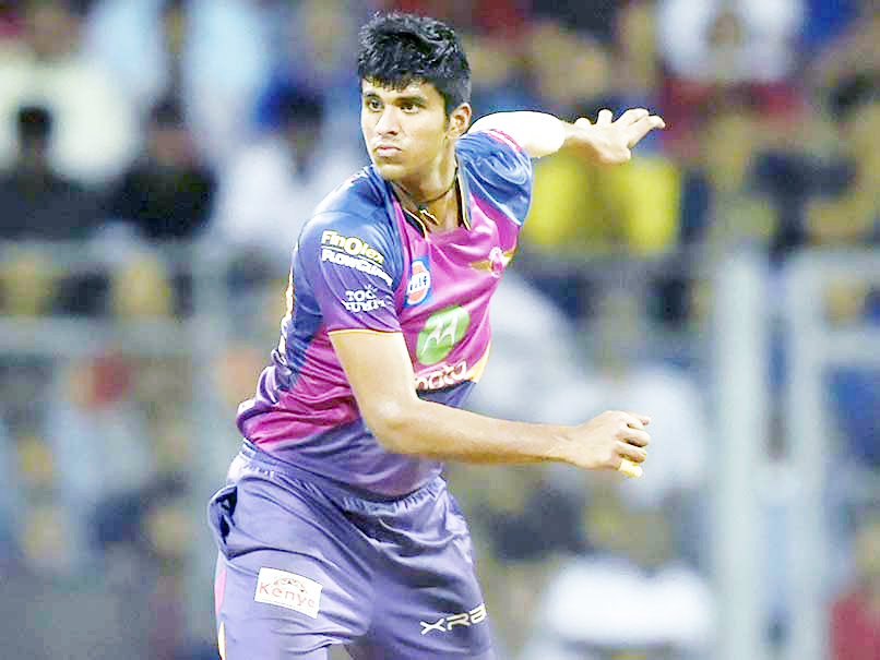 ಐಪಿಎಲ್‌ನಲ್ಲಿ ಗಮನ ಸೆಳೆದಿರುವ ಆಫ್ ಸ್ಪಿನ್ನರ್ ವಾಷಿಂಗ್ಟನ್ ಸುಂದರ್