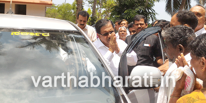 ಜಲೀಲ್ ಹಂತಕರ ವಿರುದ್ಧ ಕಠಿಣ ಕ್ರಮ: ಕರೋಪಾಡಿ ಮನೆಗೆ ಭೇಟಿ ವೇಳೆ ಗೃಹಸಚಿವ ಪರಮೇಶ್ವರ್ ಭರವಸೆ