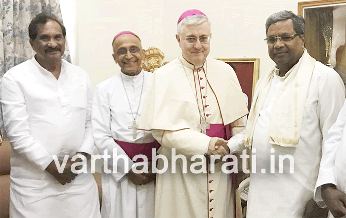 ಸಿಎಂ ಸಿದ್ದರಾಮಯ್ಯ-ವ್ಯಾಟಿಕನ್ ರಾಯಭಾರಿ ಜಿಯಾಮ್ ಬಾಟ್ಟಿಸ್ಟ ಬೇಟಿ