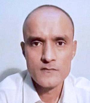 ಜಾಧವ್ ಪ್ರಕರಣ: ಐಸಿಜೆಯಲ್ಲಿ ಪಾಕ್ ಪರ ವಾದ ಮಂಡಿಸಲಿರುವ ಅಶ್ತಾರ್