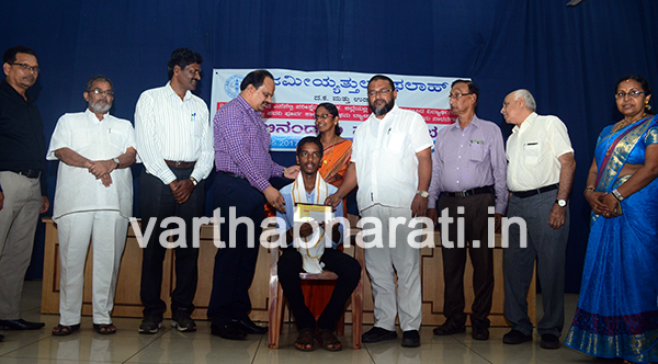 ಜಮೀಯ್ಯತುಲ್ ಫಲಾಹ್‌ನಿಂದ ಸಾಧಕ ವಿದ್ಯಾರ್ಥಿಗಳಿಗೆ ಸನ್ಮಾನ