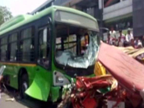 ಚಾಲಕನ ನಿಯಂತ್ರಣ ತಪ್ಪಿ ಆಟೊಗೆ ಢಿಕ್ಕಿ ಹೊಡೆದ ಬಸ್: ಇಬ್ಬರು ಮೃತ್ಯು