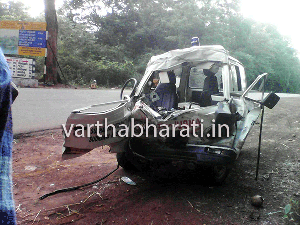 ಬಿಸಲಕೊಪ್ಪದಲ್ಲಿ ಬಸ್-ಆ್ಯಂಬುಲೆನ್ಸ್ ಢಿಕ್ಕಿ: ಇಬ್ಬರು ಸ್ಥಳದಲ್ಲೇ ಮೃತ್ಯು