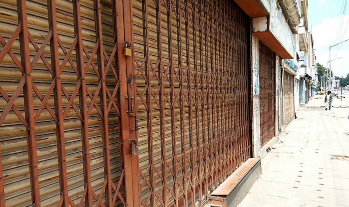 ಹೊಟೇಲ್, ಔಷಧಾಲಯ ಬಂದ್ ಯಶಸ್ವಿ