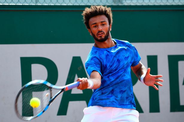 ಪತ್ರಕರ್ತೆಗೆ ಮುತ್ತುಕೊಟ್ಟ ಟೆನಿಸ್‌ ಆಟಗಾರ ಸಸ್ಪೆಂಡ್‌ !