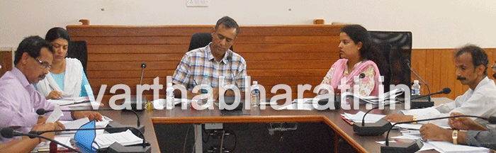 ಉಡುಪಿ: ಜಿಲ್ಲಾ ಉಸ್ತುವಾರಿ ಕಾರ್ಯದರ್ಶಿಗಳಿಂದ ಪ್ರಗತಿ ಪರಿಶೀಲನೆ