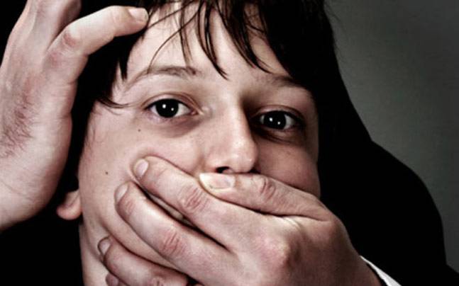 ತಂದೆಯಿಂದ 10 ಲಕ್ಷ ರೂ. ಕೀಳಲು ತನ್ನದೇ  ಅಪಹರಣ ನಾಟಕ ಹೆಣೆದ ವಿದ್ಯಾರ್ಥಿನಿ