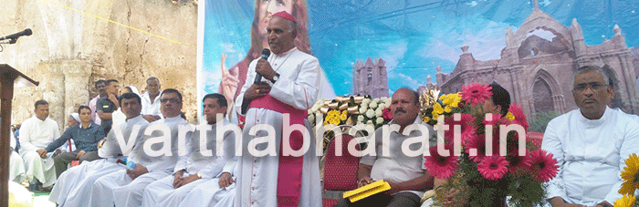 ಧಾರ್ಮಿಕ ಆಚರಣೆ, ಪ್ರಾರ್ಥನೆಗಳು ವಿಶ್ವದ ಐಕ್ಯತೆ ಬೆಸೆಯುತ್ತದೆ: ಎಚ್.ಕೆ. ಕುಮಾರಸ್ವಾಮಿ