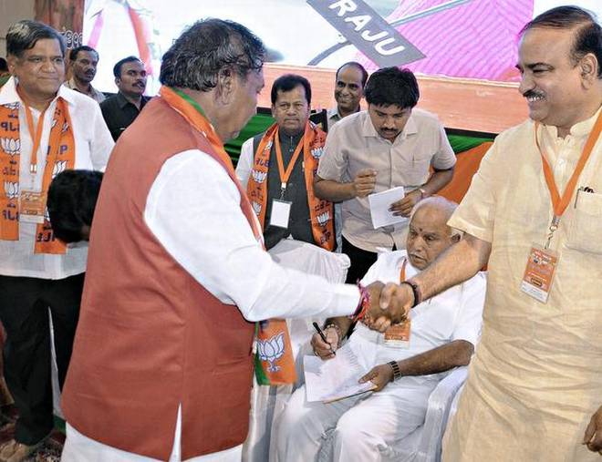 ನಿಮ್ಮನ್ನು ಯಾಕೆ ಹೊರಗೆ ಕಳುಹಿಸಿದ್ರು  ನನಗೆ ಗೊತ್ತಿಲ್ಲ: ಈಶ್ವರಪ್ಪ