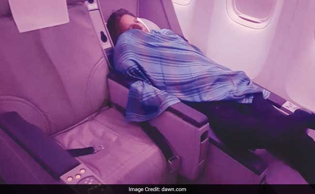 305 ಪ್ರಯಾಣಿಕರ ಜೀವ ಪಣಕ್ಕಿಟ್ಟು ನಿದ್ರಿಸಿದ ಪಾಕ್ ಪೈಲಟ್ !