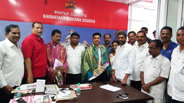 ​ಎಸಿಪಿ ವೆಲೆಟೈಂನ್ ಡಿಸೋಜ, ಜೆಪ್ಪು ನವಾಝ್‌ರಿಗೆ ಸನ್ಮಾನ