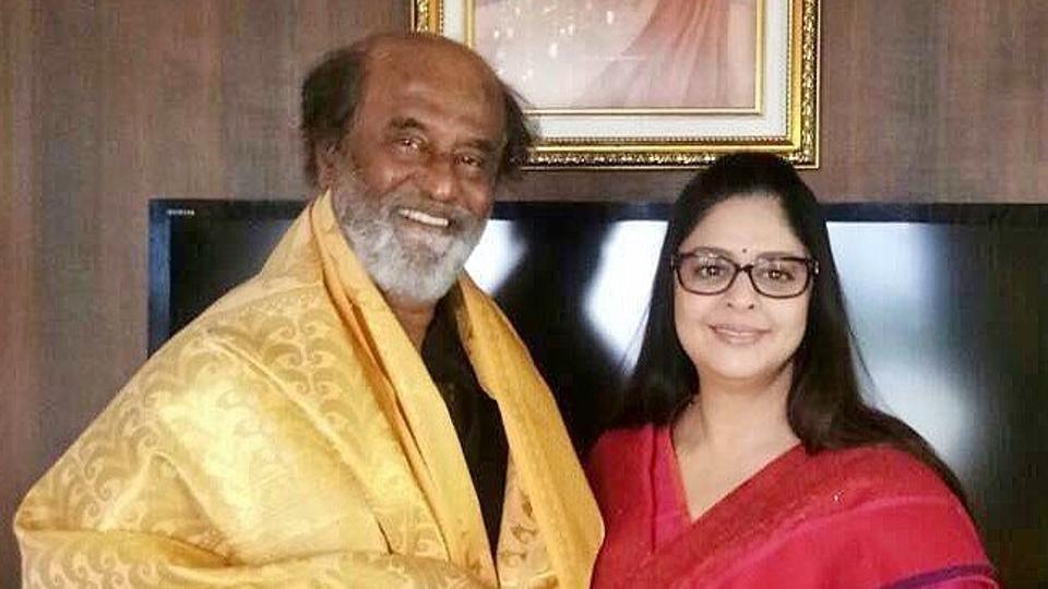 ರಜನಿಕಾಂತ್‌ರನ್ನು ಭೇಟಿಯಾದ ಕಾಂಗ್ರೆಸ್ ನಾಯಕಿ ನಗ್ಮಾ