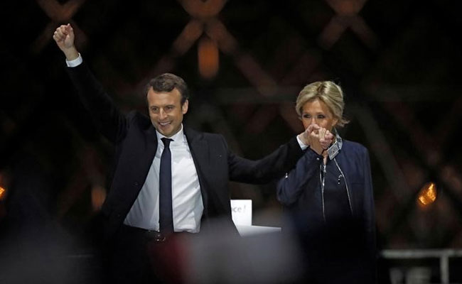 ಫ್ರಾನ್ಸ್ ಅಧ್ಯಕ್ಷೀಯ ಚುನಾವಣೆಯಲ್ಲಿ ಎಮ್ಯಾನುಯಲ್​ ಮ್ಯಾಕ್ರನ್ ಗೆ ಭರ್ಜರಿ ಜಯ