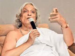 ಆಚಾರ್ಯ ಧರ್ಮೇಂದ್ರ ಪ್ರಕಾರ ಗೋವು ರಾಷ್ಟ್ರೀಯ ಪ್ರಾಣಿ ಅಲ್ಲ, ಅದು ರಾಷ್ಟ್ರೀಯ...!