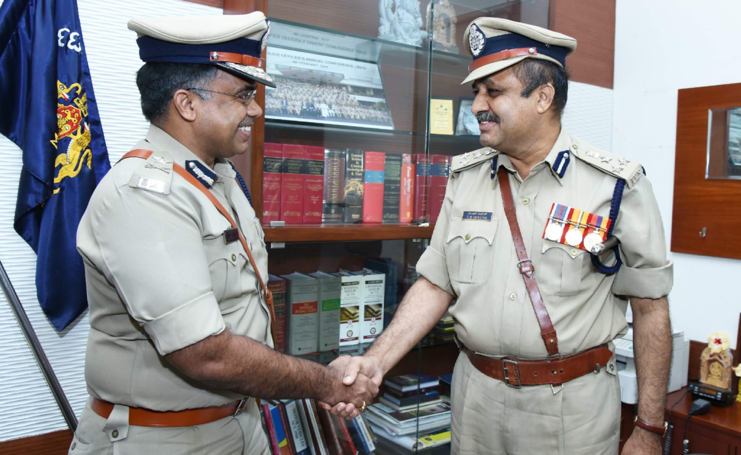 ಮಂಗಳೂರು ನಗರ ನೂತನ ಪೊಲೀಸ್ ಆಯುಕ್ತ ಅಧಿಕಾರ ಸ್ವೀಕಾರ