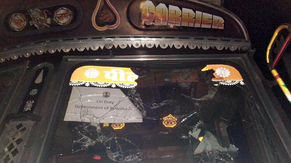 ಗೋರಕ್ಷಕರಿಂದ ತ.ನಾಡು ಟ್ರಕ್‌ಗಳ ಮೇಲೆ ದಾಳಿ ಘಟನೆ: ನಾಲ್ವರ ಬಂಧನ