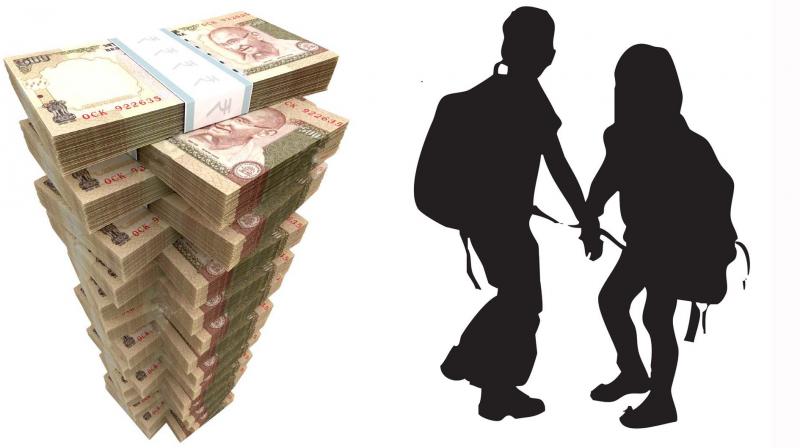 ಶುಲ್ಕ ತುಂಬದ್ದಕ್ಕಾಗಿ ಸೋದರಿಯರ ಬಟ್ಟೆ ಬಿಚ್ಚಿಸಿದ ಬಿಹಾರದ ಶಾಲೆ