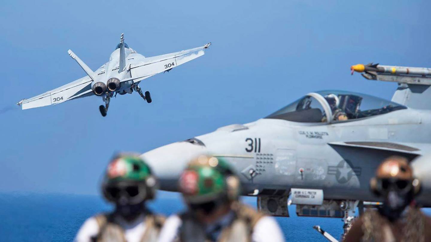 ಸಿರಿಯ ಯುದ್ಧ ವಿಮಾನವನ್ನು ಹೊಡೆದುರುಳಿಸಿದ ಅಮೆರಿಕ ವಿಮಾನ