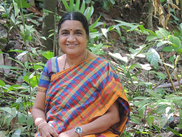 ಭುವನೇಶ್ವರಿ ಹೆಗಡೆ ಎಂಬ ನಗೆಬುಗ್ಗೆ