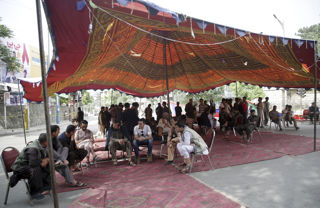 ಅಫ್ಘಾನ್: ಅಮೆರಿಕನ್ ನೆಲೆಯ 8 ಕಾವಲುಗಾರರ ಹತ್ಯೆ