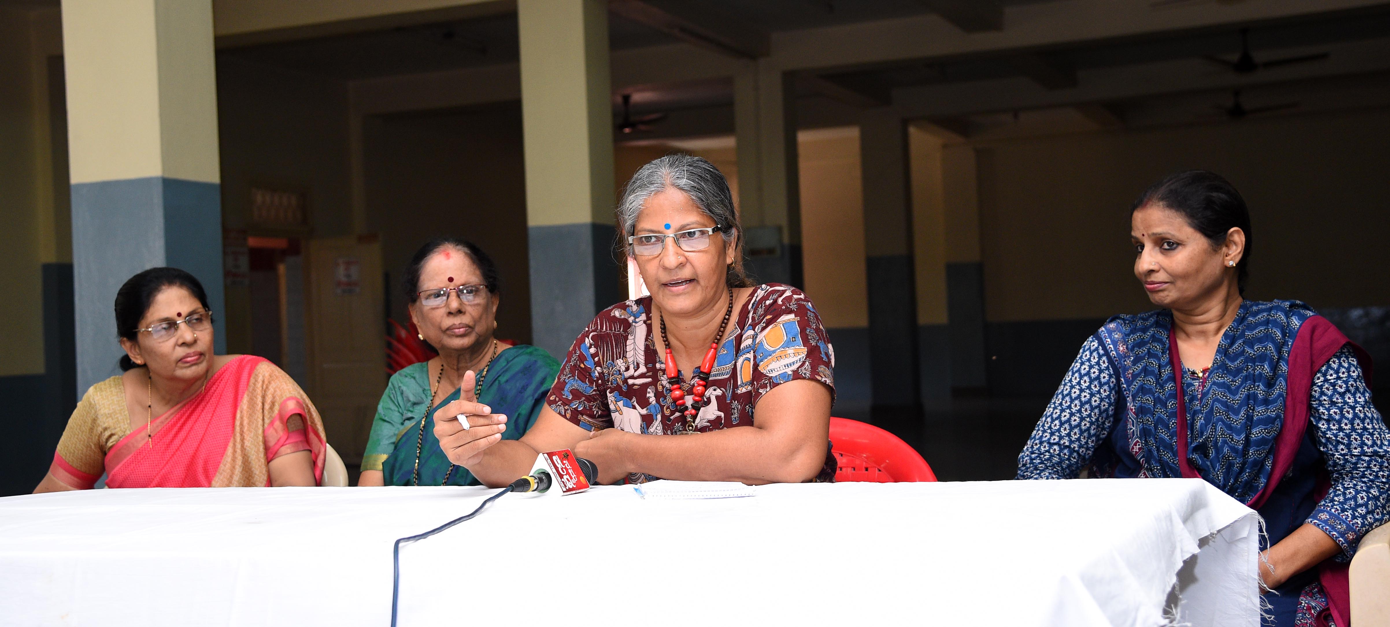 ಕುದ್ರೋಳಿಯಲ್ಲಿ ವಿಧವಾ ದಿನಾಚರಣೆ: ಸರಕಾರಿ ಯೋಜನೆಗಳ ಬಗ್ಗೆ ಮಾಹಿತಿ