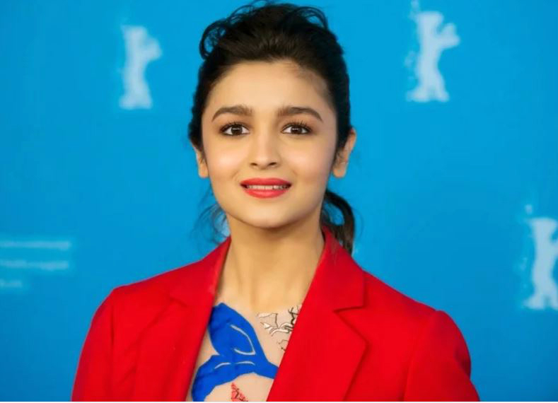 ರಾಝಿ ಚಿತ್ರದಲ್ಲಿ  ಆಲಿಯಾ ಭಟ್ ಕಾಶ್ಮೀರ ಹುಡುಗಿ