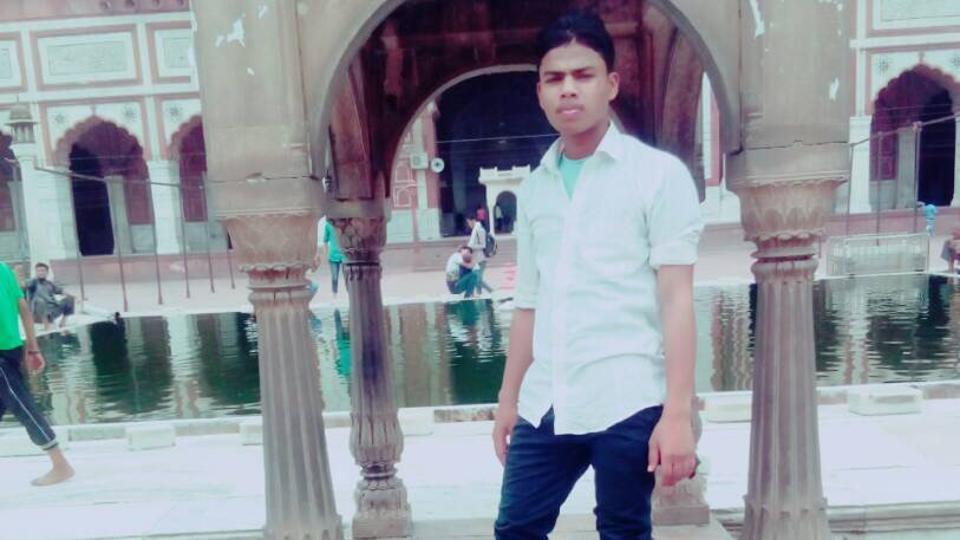 ನನ್ನ ಮಗನ ದೇಹಕ್ಕೆ ಈ ರೀತಿ ಇರಿಯುವಷ್ಟು ಅವರು ಕ್ರೂರರಾದುದು ಹೇಗೆ: ಜುನೈದ್ ತಂದೆ ಜಲಾಲುದ್ದೀನ್ ಪ್ರಶ್ನೆ