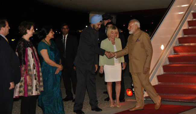 ಅಮೆರಿಕದಲ್ಲಿ ಪ್ರಧಾನಿ ಮೋದಿಗೆ ಭವ್ಯ ಸ್ವಾಗತ